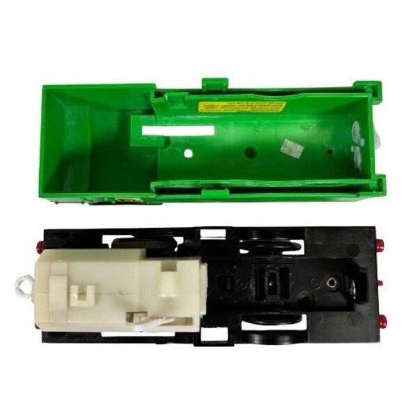 DUCK Thomas & Friends Train Engine Motorized TRACKMASTER 2006 TOMY See VIDEO - Picture 7 of 9